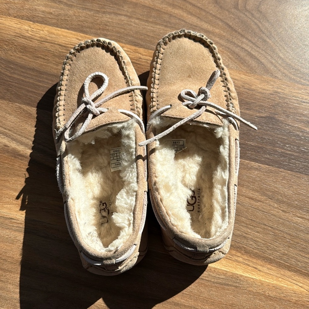 Ugg women’s slippers
